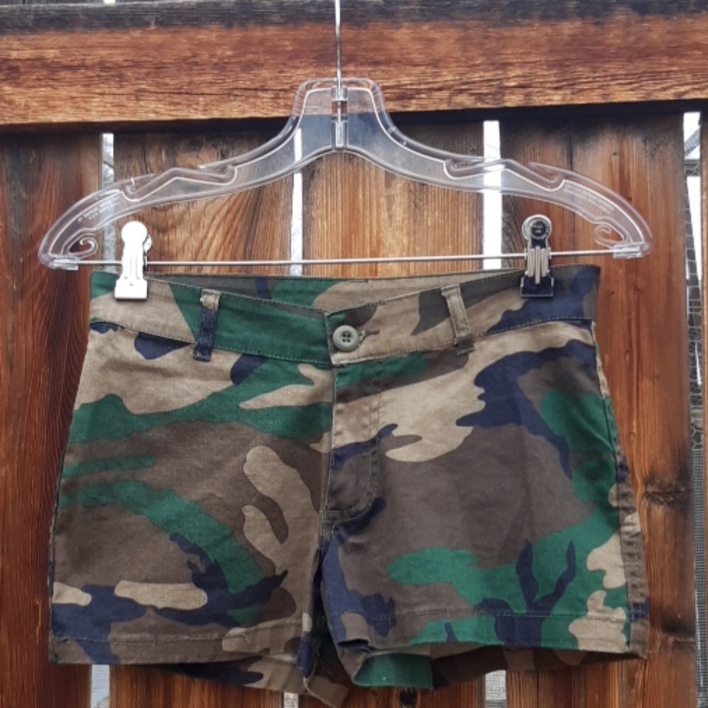 Rothco camo print shorts sz small